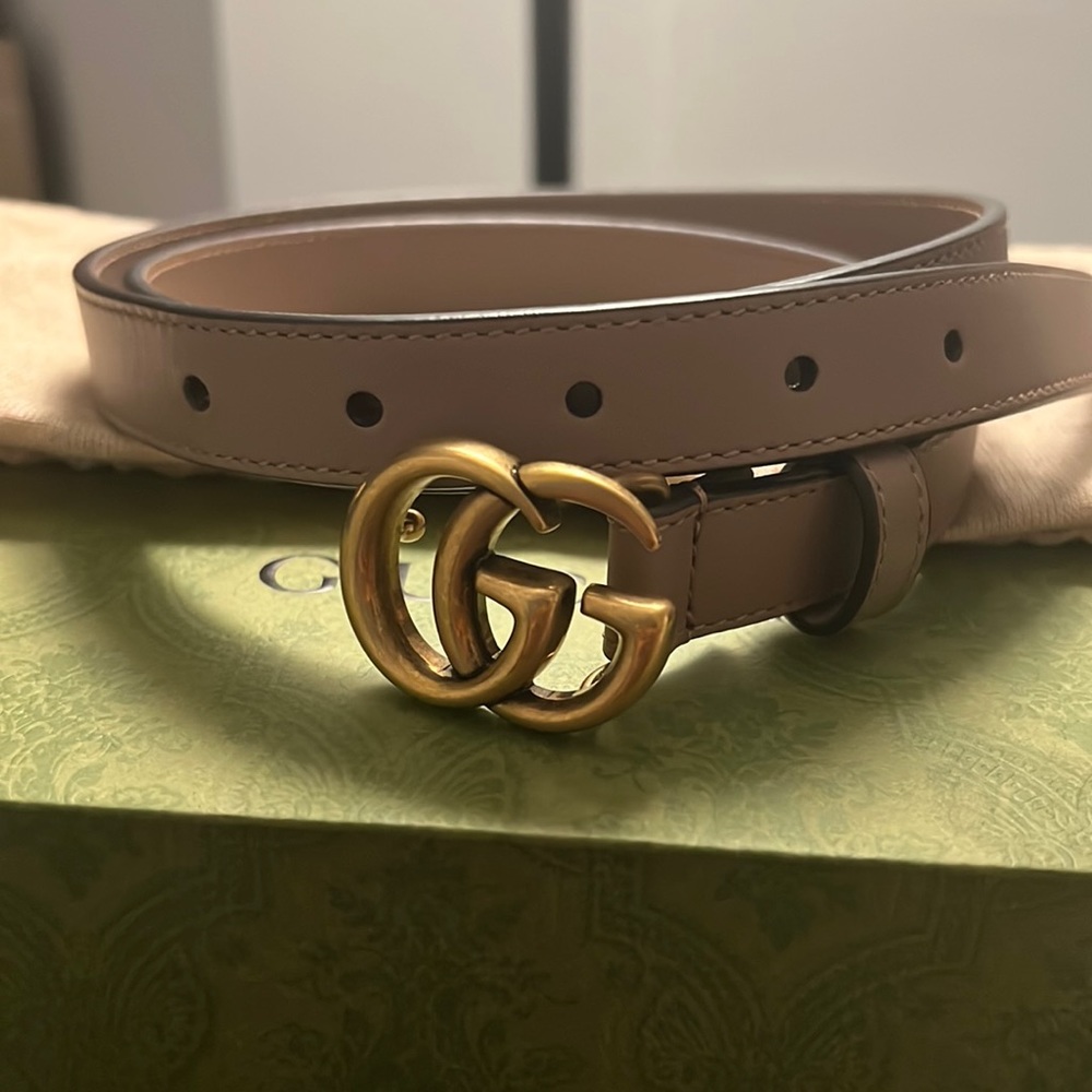 MAUVE GUCCI MINI GG BELT (Authentic)
